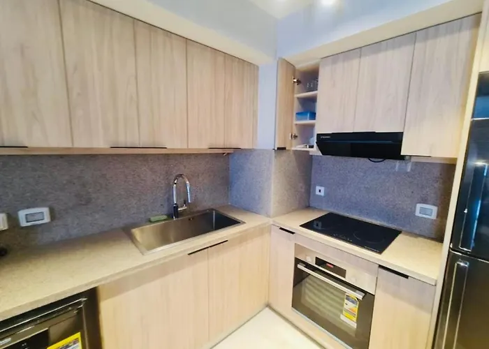 New Overlooking The Marina In Elgouna Apartman