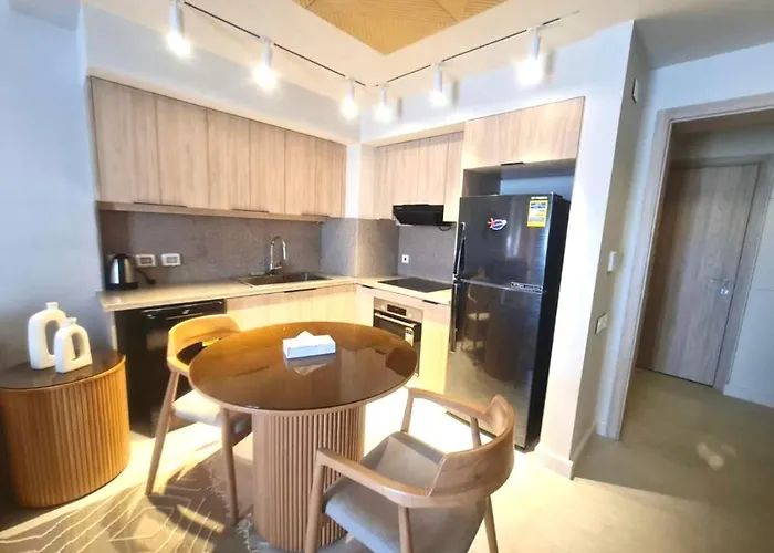 Apartman New Overlooking The Marina In Elgouna Gurdaka